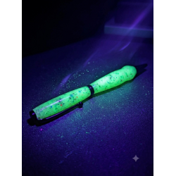 BFF GLOW IN THE DARK PEN
